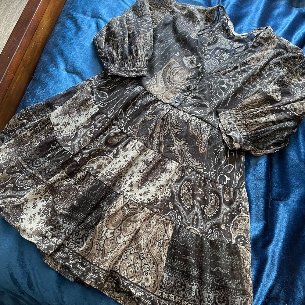 Spring dress - Picture 4 of 4
